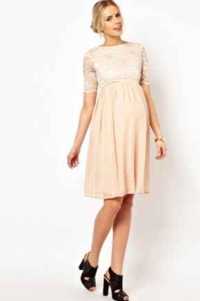Beautiful maternity dresses