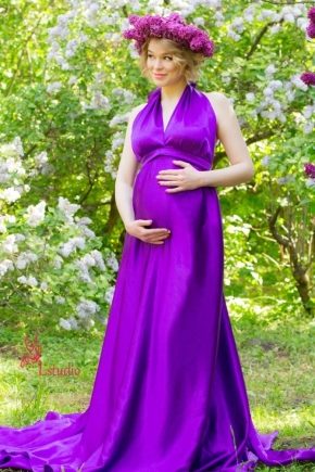 Dress for a photo shoot of pregnant women