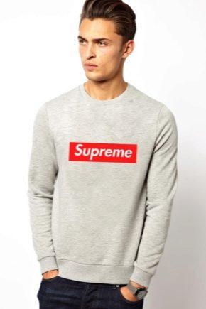 Sweatshirts from Supreme: models for bright personalities