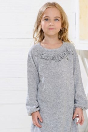 Warm dresses for girls are the new trend of the season
