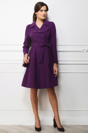 Purple coat: who will suit and what to wear?