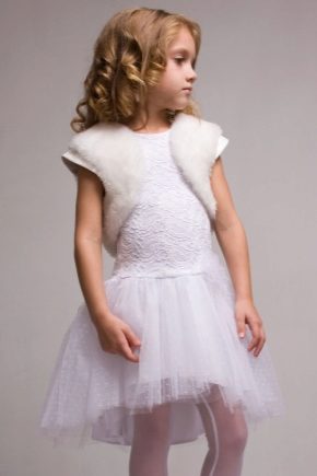 Elegant bolero for a girl
