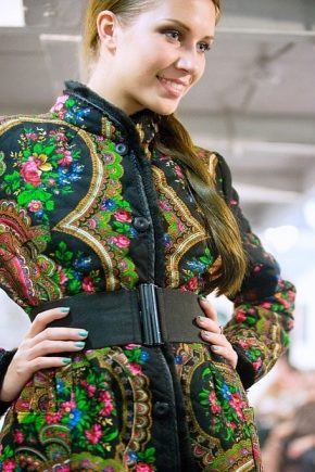 Coat from Pavloposad shawls