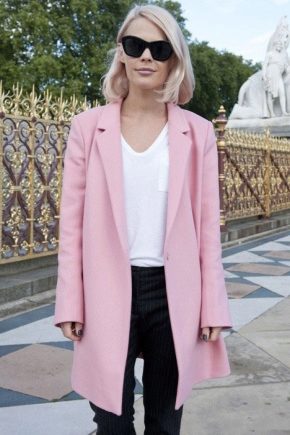 What to wear with a pink coat?