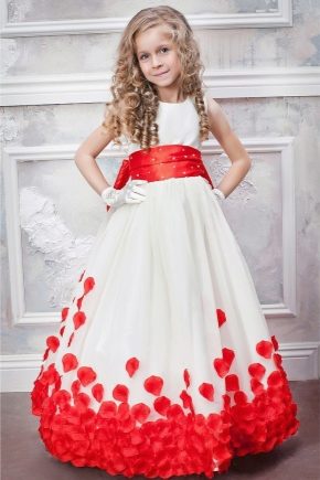 Stylish dresses for girls in 2022