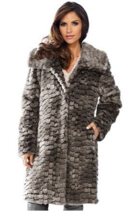 Women's faux fur coats 
