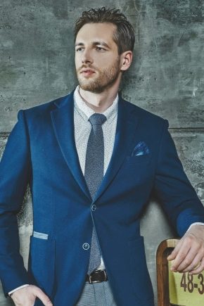 Suits Truvor
