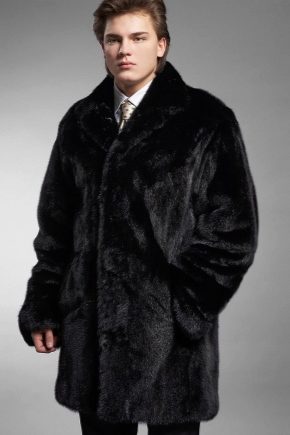Men's fur coats for the season 2022