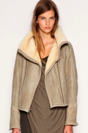 Lightweight women's sheepskin coats