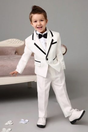 Holiday costumes for boys