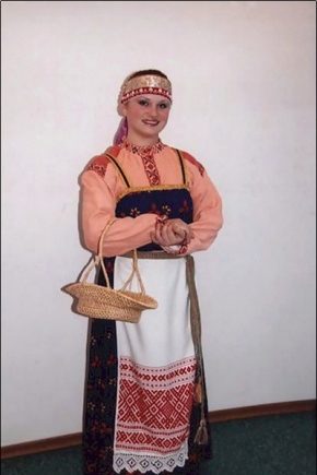 科米民族服装 