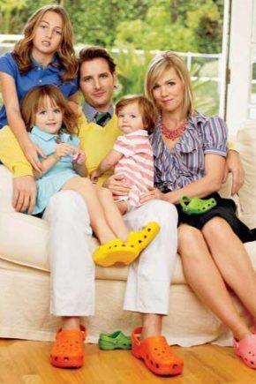 Popular clog models