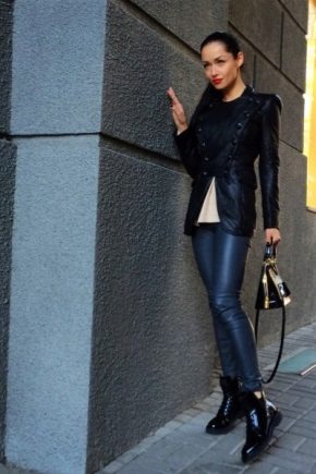 女士靴子 Balmain