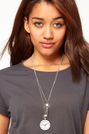 Pendant watch