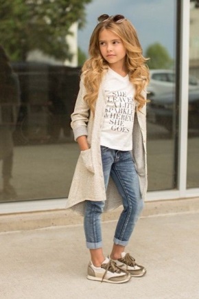 Children's clothing from America