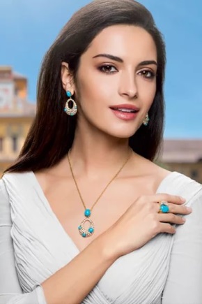 Earrings with turquoise