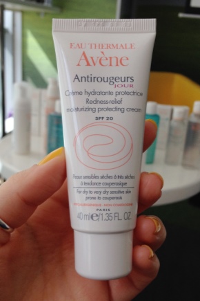 Creme Avène Antirougerus Fort