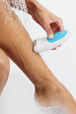 Epilator with ceramic tweezers