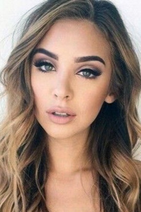 伴娘婚礼化妆