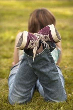 How to remove grass stains from jeans?