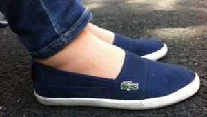 Lacoste 的便鞋