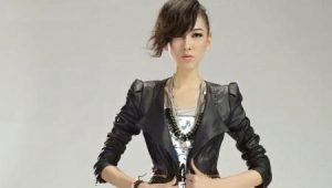 女士短款皮夹克穿什么？
