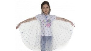 Children's raincoat