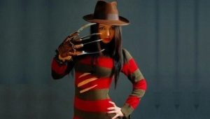 What color is Freddy Krueger's sweater?