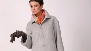 Women's Coats: Spring 2022