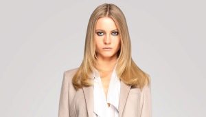 Women's wool coat