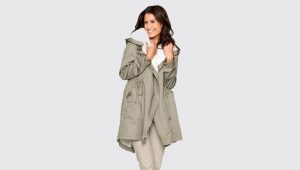 Long women's parka