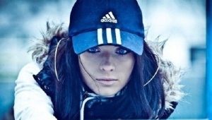 阿迪达斯帽子男女