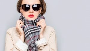 What to wear with a trench coat? 