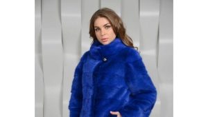 Blue fur coat - for bright personalities!