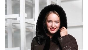 Women's sheepskin coats of large sizes