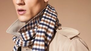 围巾 Aquascutum