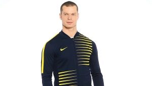 2022 Nike Men's Sneakers