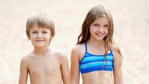 How to choose swimming trunks for boys and girls? 