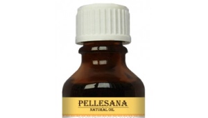 Cosmetic tea tree oil