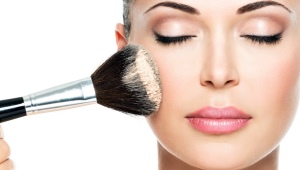 Brands of mineral powder for problem skin