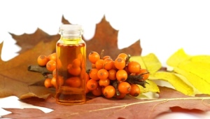 Sea buckthorn eyelash oil