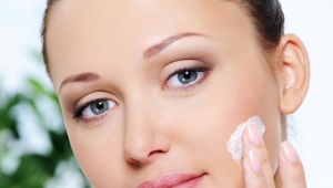 Lifting face cream 