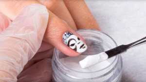 Powder for nails