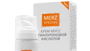 Cream mousse Merz with hyaluronic acid 