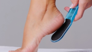 Cream for cracked heels