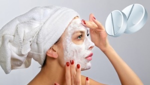 Face mask with aspirin