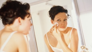 Make-up remover milk
