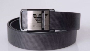Giorgio Armani 男士腰带