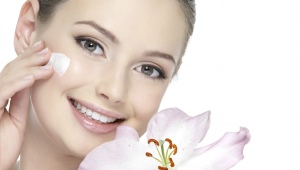 Nourishing cream for face and body