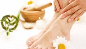 Moisturizing foot cream